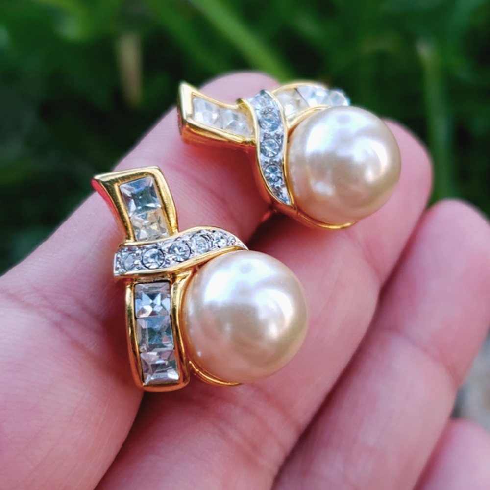 Vtg Kenneth Jay Lane Kjl Pearl Diamante Rs Earring - image 3
